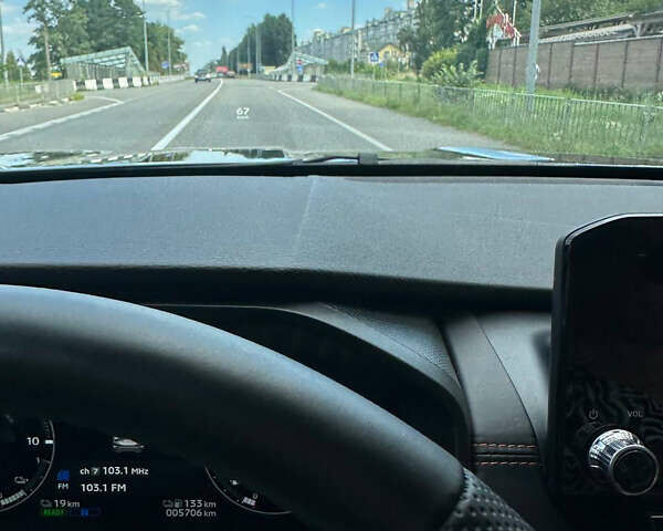 Серый Мицубиси Аутлендер, объемом двигателя 2.36 л и пробегом 7 тыс. км за 47000 $, фото 8 на Automoto.ua