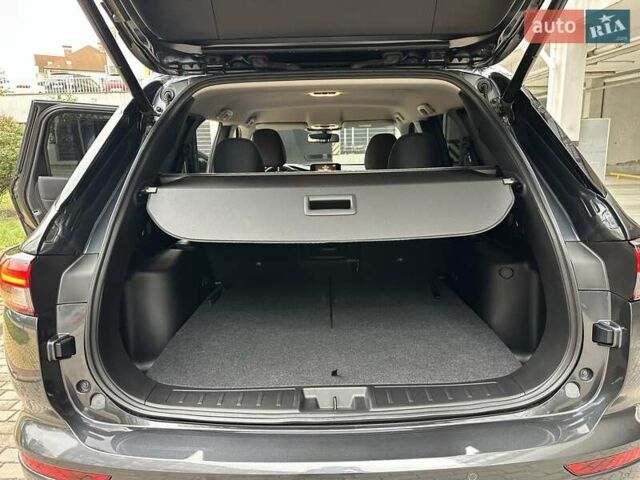 Серый Мицубиси Аутлендер, объемом двигателя 2.49 л и пробегом 6 тыс. км за 34900 $, фото 48 на Automoto.ua