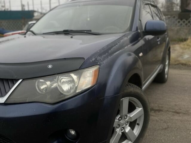 Синій Міцубісі Аутлендер, об'ємом двигуна 2.4 л та пробігом 500 тис. км за 6500 $, фото 2 на Automoto.ua