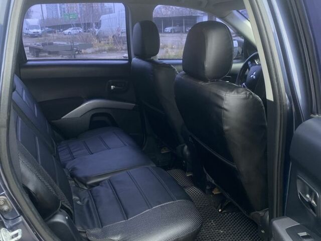 Синій Міцубісі Аутлендер, об'ємом двигуна 2.4 л та пробігом 500 тис. км за 6500 $, фото 6 на Automoto.ua