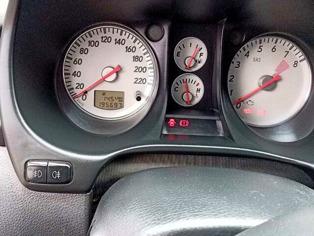 Синий Мицубиси Аутлендер, объемом двигателя 2 л и пробегом 195 тыс. км за 6500 $, фото 9 на Automoto.ua