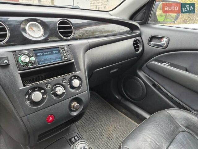 Синій Міцубісі Аутлендер, об'ємом двигуна 2 л та пробігом 211 тис. км за 4600 $, фото 14 на Automoto.ua