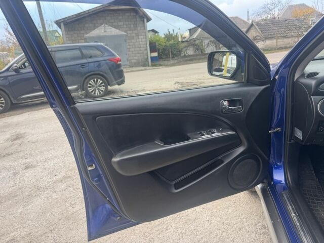 Синій Міцубісі Аутлендер, об'ємом двигуна 2.4 л та пробігом 220 тис. км за 4500 $, фото 6 на Automoto.ua