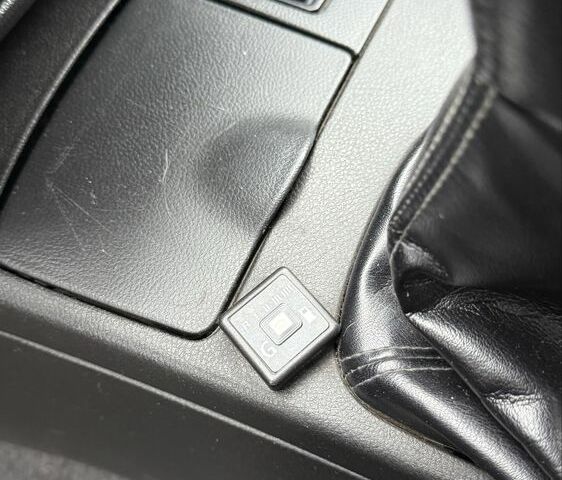 Синий Мицубиси Аутлендер, объемом двигателя 2.4 л и пробегом 243 тыс. км за 5000 $, фото 9 на Automoto.ua