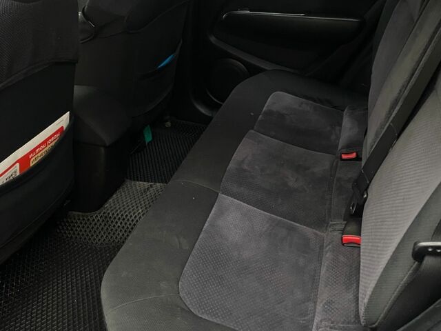 Синий Мицубиси Аутлендер, объемом двигателя 2 л и пробегом 234 тыс. км за 5500 $, фото 7 на Automoto.ua