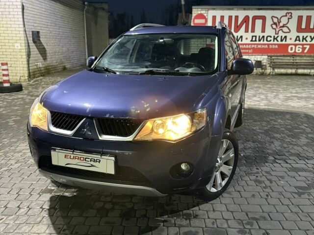 Синій Міцубісі Аутлендер, об'ємом двигуна 0 л та пробігом 285 тис. км за 4800 $, фото 2 на Automoto.ua