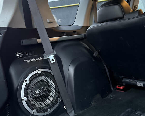 Синий Мицубиси Аутлендер, объемом двигателя 2 л и пробегом 228 тыс. км за 8888 $, фото 45 на Automoto.ua