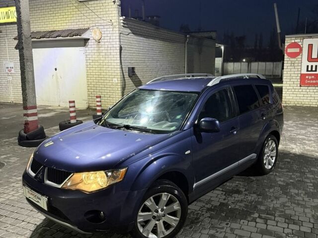 Синій Міцубісі Аутлендер, об'ємом двигуна 0 л та пробігом 285 тис. км за 4800 $, фото 5 на Automoto.ua