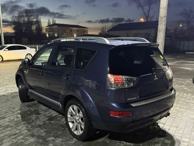 Синій Міцубісі Аутлендер, об'ємом двигуна 0 л та пробігом 285 тис. км за 4800 $, фото 3 на Automoto.ua