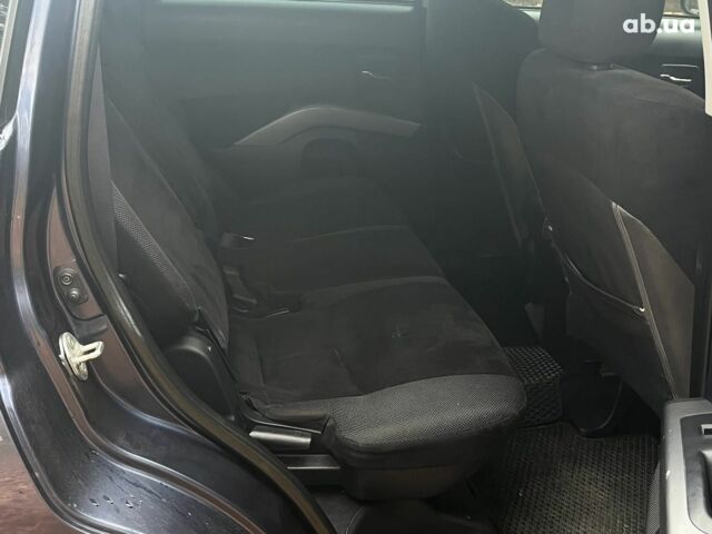 Синій Міцубісі Аутлендер, об'ємом двигуна 2.4 л та пробігом 211 тис. км за 8390 $, фото 23 на Automoto.ua