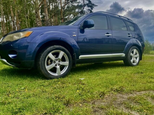 Синій Міцубісі Аутлендер, об'ємом двигуна 3 л та пробігом 228 тис. км за 9000 $, фото 1 на Automoto.ua