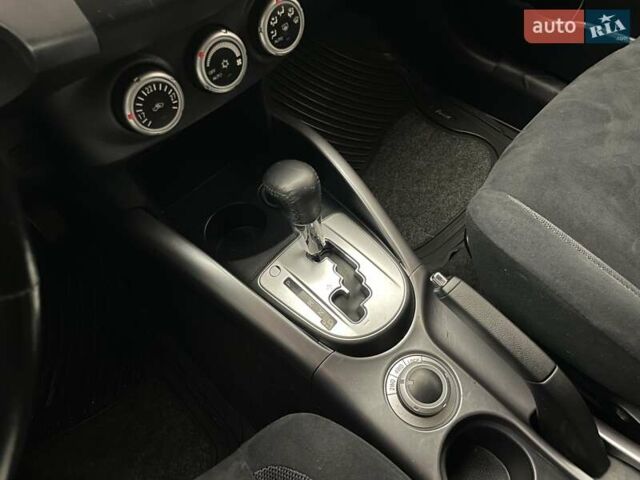 Синій Міцубісі Аутлендер, об'ємом двигуна 2.4 л та пробігом 126 тис. км за 10438 $, фото 16 на Automoto.ua