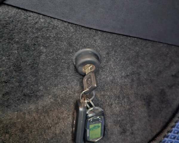 Синій Міцубісі Аутлендер, об'ємом двигуна 2.4 л та пробігом 282 тис. км за 10500 $, фото 14 на Automoto.ua