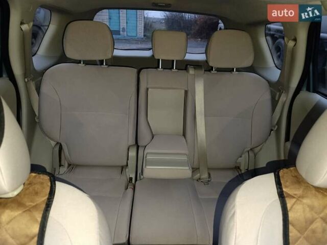 Синий Мицубиси Аутлендер, объемом двигателя 2.4 л и пробегом 264 тыс. км за 7555 $, фото 32 на Automoto.ua