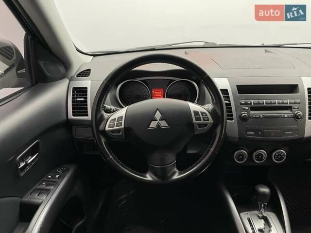 Синій Міцубісі Аутлендер, об'ємом двигуна 2.4 л та пробігом 126 тис. км за 10438 $, фото 10 на Automoto.ua
