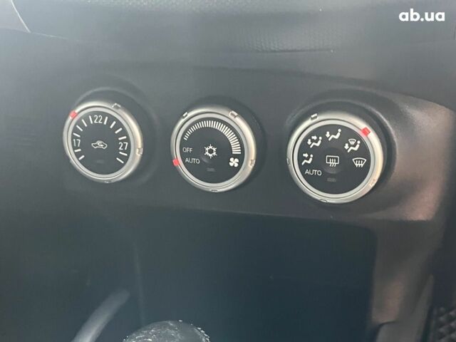 Синій Міцубісі Аутлендер, об'ємом двигуна 2.4 л та пробігом 211 тис. км за 8390 $, фото 19 на Automoto.ua