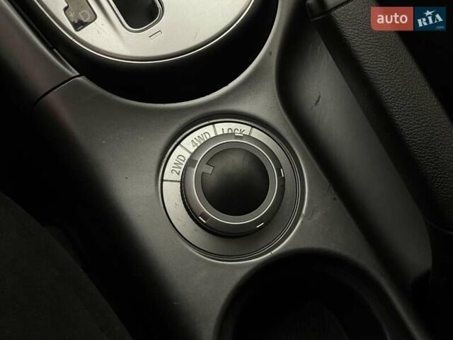 Синій Міцубісі Аутлендер, об'ємом двигуна 2.4 л та пробігом 126 тис. км за 10438 $, фото 17 на Automoto.ua