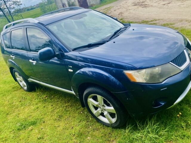 Синій Міцубісі Аутлендер, об'ємом двигуна 3 л та пробігом 228 тис. км за 9000 $, фото 2 на Automoto.ua