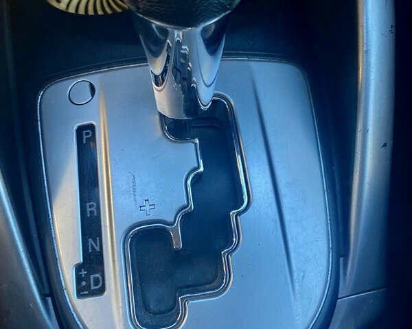 Синій Міцубісі Аутлендер, об'ємом двигуна 3 л та пробігом 228 тис. км за 9000 $, фото 7 на Automoto.ua