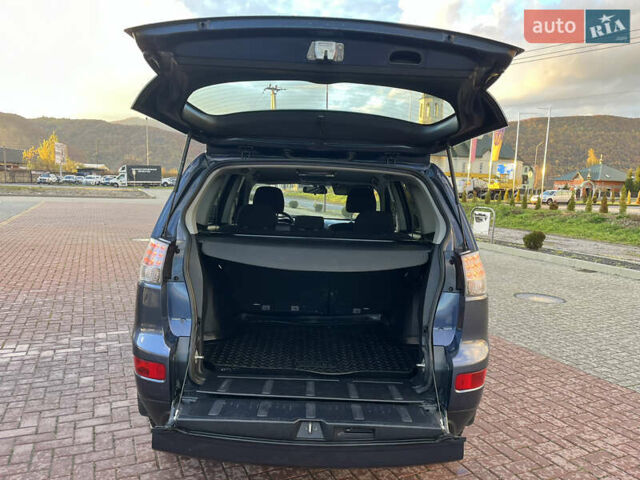 Міцубісі Аутлендер 2008 у Хусте на Automoto.ua Синій Міцубісі Аутлендер, об'ємом двигуна 2.4 л та пробігом 246 тис. км за 7950 $, фото 12 на Automoto.ua