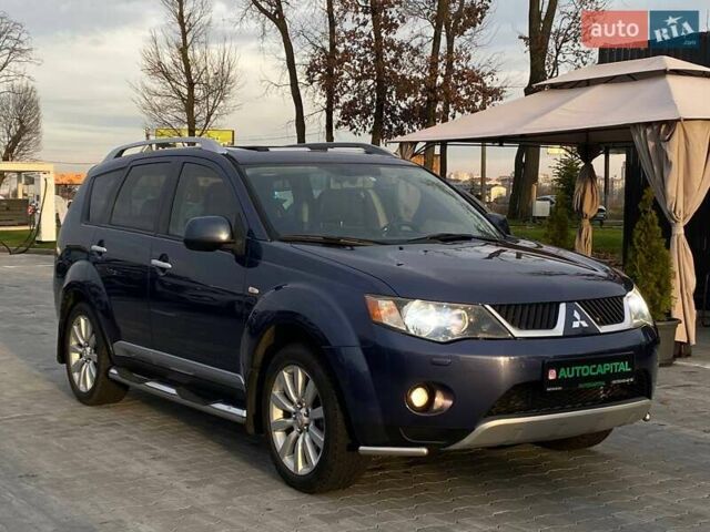 Синій Міцубісі Аутлендер, об'ємом двигуна 2.36 л та пробігом 282 тис. км за 9490 $, фото 7 на Automoto.ua