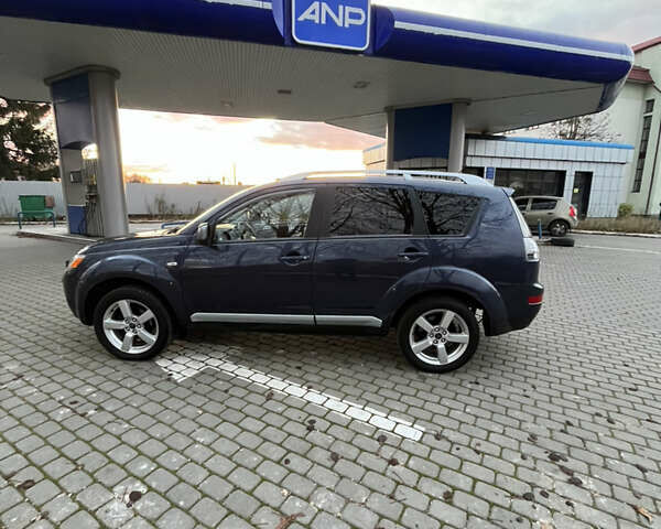 Синий Мицубиси Аутлендер, объемом двигателя 2 л и пробегом 263 тыс. км за 8900 $, фото 20 на Automoto.ua