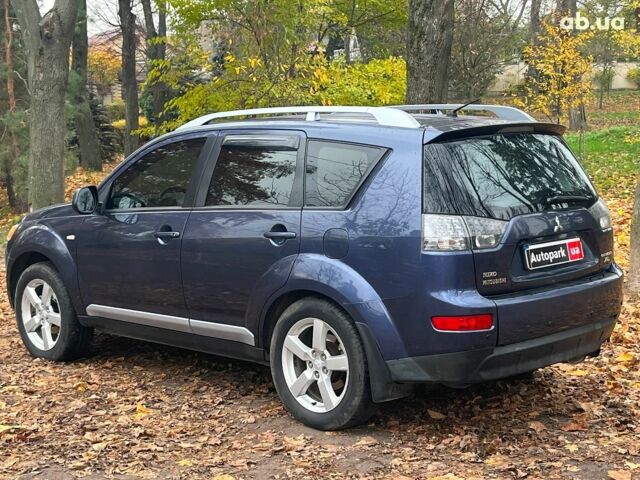 Синій Міцубісі Аутлендер, об'ємом двигуна 2.4 л та пробігом 211 тис. км за 8390 $, фото 7 на Automoto.ua