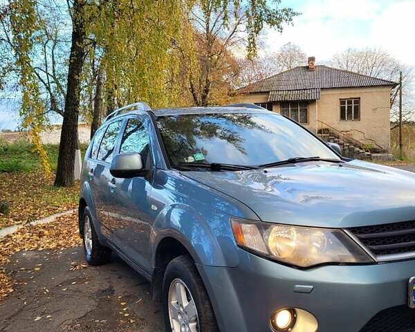 Мицубиси Аутлендер 2008 в Тернополе на Automoto.ua Синий Мицубиси Аутлендер, объемом двигателя 2.36 л и пробегом 264 тыс. км за 7500 $, фото 10 на Automoto.ua