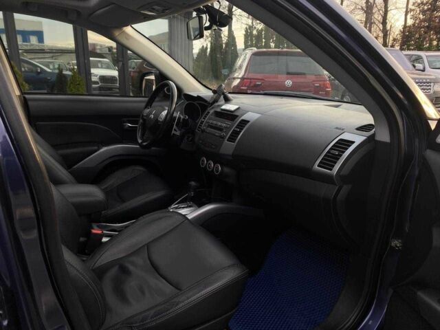 Синий Мицубиси Аутлендер, объемом двигателя 2.4 л и пробегом 282 тыс. км за 9490 $, фото 12 на Automoto.ua