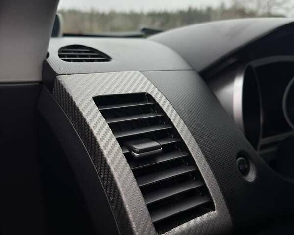 Синий Мицубиси Аутлендер, объемом двигателя 2.4 л и пробегом 211 тыс. км за 7800 $, фото 13 на Automoto.ua