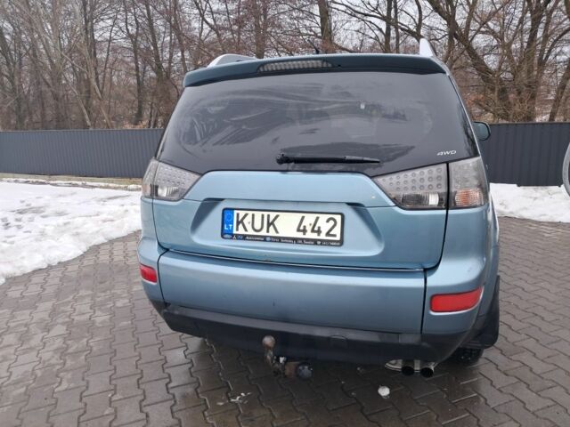 Синій Міцубісі Аутлендер, об'ємом двигуна 2 л та пробігом 580 тис. км за 5000 $, фото 7 на Automoto.ua