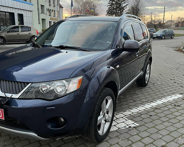 Синий Мицубиси Аутлендер, объемом двигателя 2 л и пробегом 263 тыс. км за 8900 $, фото 12 на Automoto.ua