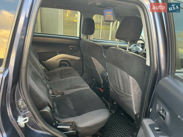 Міцубісі Аутлендер 2008 у Хусте на Automoto.ua Синій Міцубісі Аутлендер, об'ємом двигуна 2.4 л та пробігом 246 тис. км за 7950 $, фото 10 на Automoto.ua