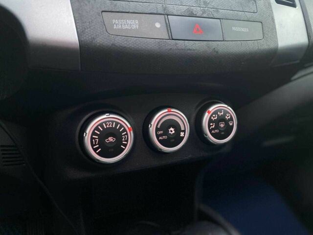 Синий Мицубиси Аутлендер, объемом двигателя 2.4 л и пробегом 282 тыс. км за 9490 $, фото 21 на Automoto.ua