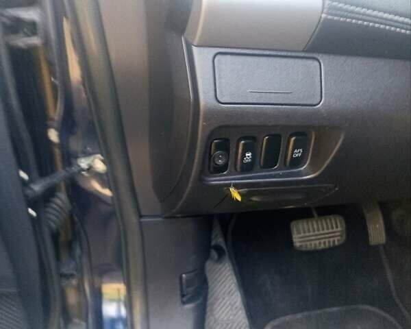 Синий Мицубиси Аутлендер, объемом двигателя 2.18 л и пробегом 223 тыс. км за 11200 $, фото 12 на Automoto.ua