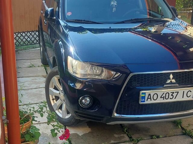Синий Мицубиси Аутлендер, объемом двигателя 2.2 л и пробегом 295 тыс. км за 10900 $, фото 7 на Automoto.ua