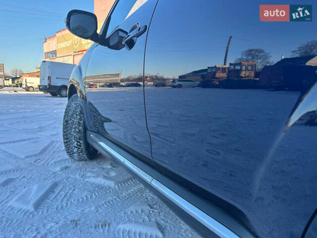 Синий Мицубиси Аутлендер, объемом двигателя 2 л и пробегом 257 тыс. км за 10500 $, фото 7 на Automoto.ua