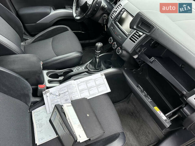 Синий Мицубиси Аутлендер, объемом двигателя 2.3 л и пробегом 202 тыс. км за 11650 $, фото 36 на Automoto.ua