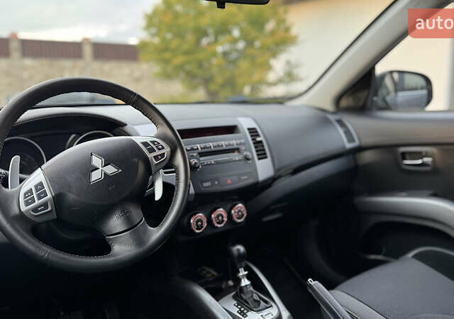 Синій Міцубісі Аутлендер, об'ємом двигуна 2.2 л та пробігом 270 тис. км за 10888 $, фото 40 на Automoto.ua
