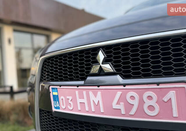 Синій Міцубісі Аутлендер, об'ємом двигуна 2.2 л та пробігом 270 тис. км за 10888 $, фото 15 на Automoto.ua