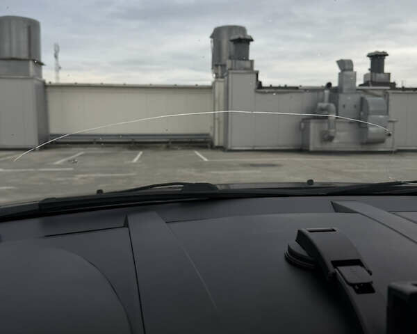 Синий Мицубиси Аутлендер, объемом двигателя 2.2 л и пробегом 213 тыс. км за 12000 $, фото 5 на Automoto.ua