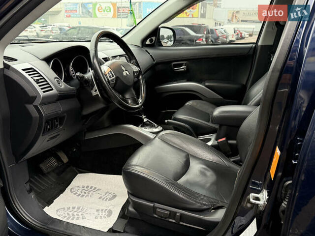 Синій Міцубісі Аутлендер, об'ємом двигуна 2.18 л та пробігом 224 тис. км за 11700 $, фото 8 на Automoto.ua