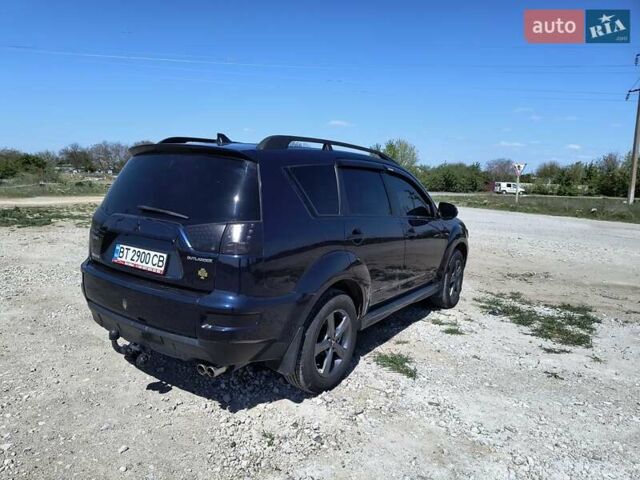 Синій Міцубісі Аутлендер, об'ємом двигуна 2.2 л та пробігом 270 тис. км за 12300 $, фото 3 на Automoto.ua