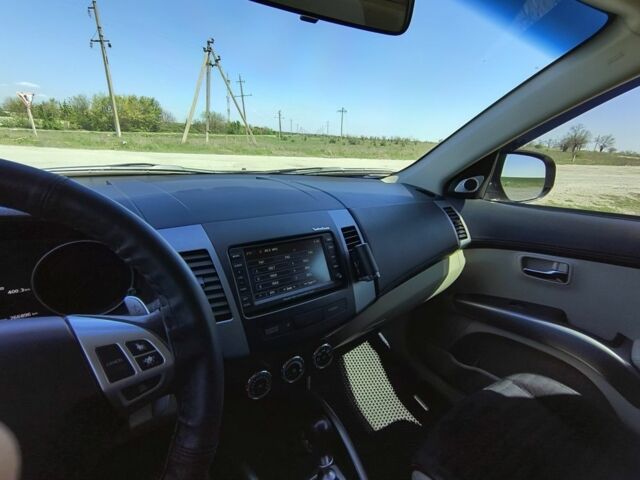 Синій Міцубісі Аутлендер, об'ємом двигуна 2.2 л та пробігом 270 тис. км за 12300 $, фото 12 на Automoto.ua