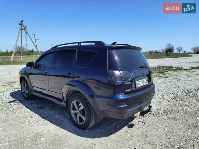 Синій Міцубісі Аутлендер, об'ємом двигуна 2.2 л та пробігом 270 тис. км за 12300 $, фото 4 на Automoto.ua