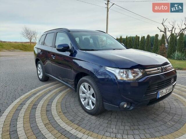 Синий Мицубиси Аутлендер, объемом двигателя 2.2 л и пробегом 190 тыс. км за 11900 $, фото 2 на Automoto.ua