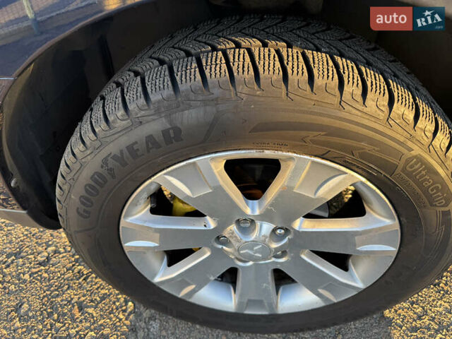 Синий Мицубиси Аутлендер, объемом двигателя 2.2 л и пробегом 192 тыс. км за 12990 $, фото 12 на Automoto.ua