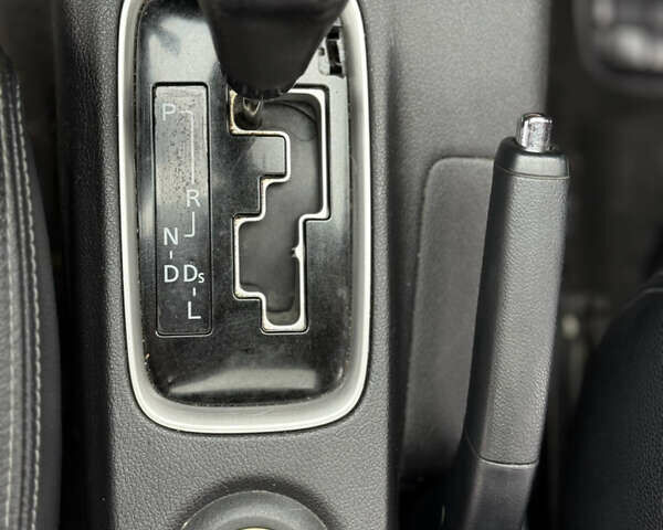 Синій Міцубісі Аутлендер, об'ємом двигуна 2.4 л та пробігом 212 тис. км за 10000 $, фото 14 на Automoto.ua