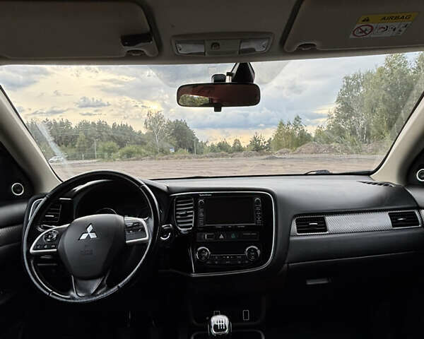 Синій Міцубісі Аутлендер, об'ємом двигуна 2.3 л та пробігом 230 тис. км за 11950 $, фото 26 на Automoto.ua
