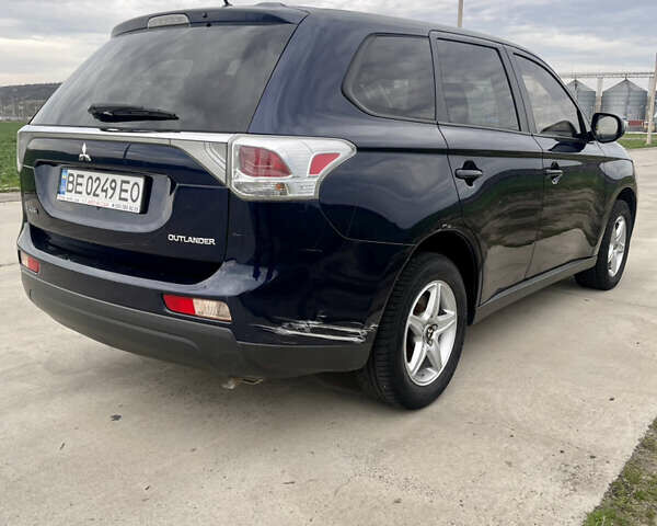 Синій Міцубісі Аутлендер, об'ємом двигуна 2.4 л та пробігом 262 тис. км за 8500 $, фото 5 на Automoto.ua